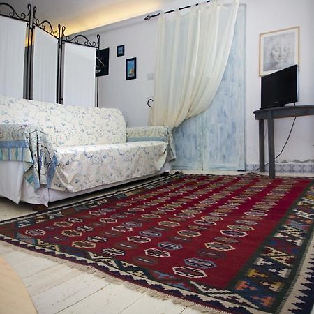 La Casa Di Elisa Hotel คาโมยลี ภายนอก รูปภาพ