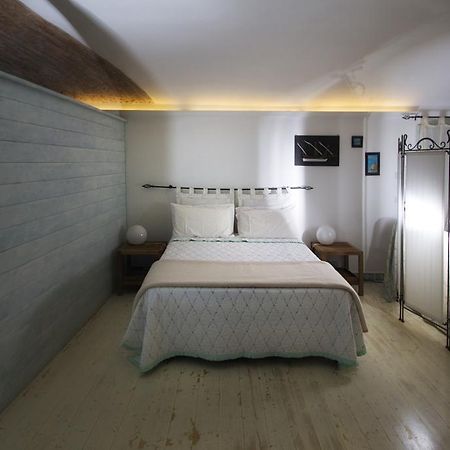La Casa Di Elisa Hotel คาโมยลี ภายนอก รูปภาพ