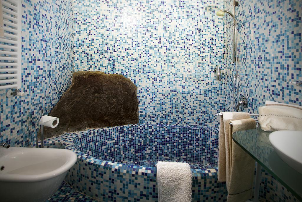 La Casa Di Elisa Hotel คาโมยลี ภายนอก รูปภาพ